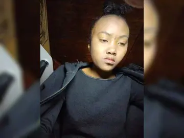 Stella11  live sex cam