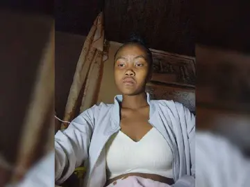 Stella11  live sex cam