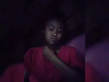 Stella11  live sex cam