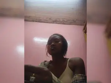Stella11  live sex cam