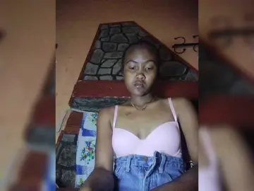 Stella11  live sex cam