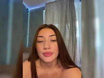 Juicy-peachh  live sex cam