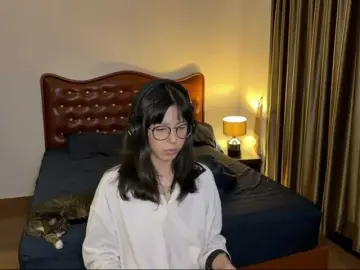 Kawaimin  live sex cam