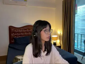 Kawaimin  live sex cam