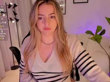 AmyWoods  live sex cam