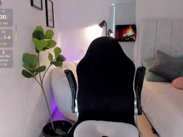 AmyWoods  live sex cam