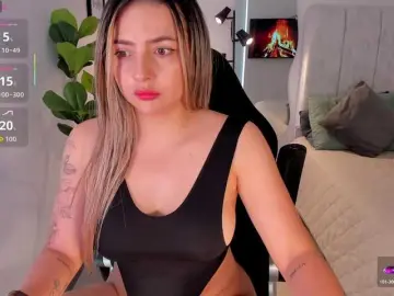 AmyWoods  live sex cam