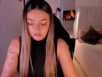 AmyWoods  live sex cam