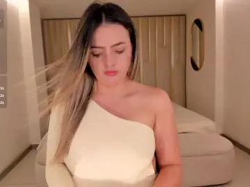 AmyWoods  live sex cam