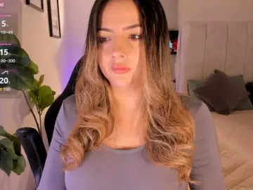 AmyWoods  live sex cam