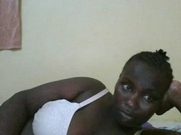 Blackbeauty001  live sex cam