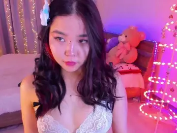 Dollyiaa  live sex cam