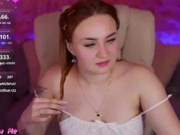 LovelyyBell  live sex cam