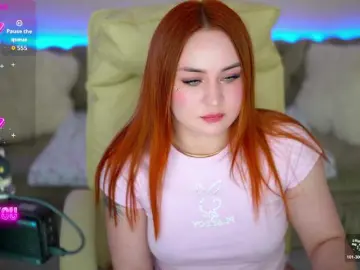 LovelyyBell  live sex cam