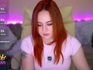 LovelyyBell  live sex cam