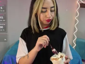 Malory-tay  live sex cam