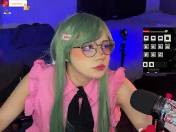 Nixycrow11  live sex cam