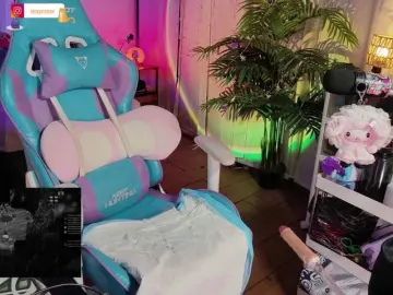 Nixycrow11  live sex cam