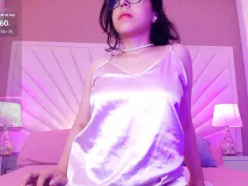 RosseMoon  live sex cam