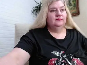VishenkaStar  live sex cam