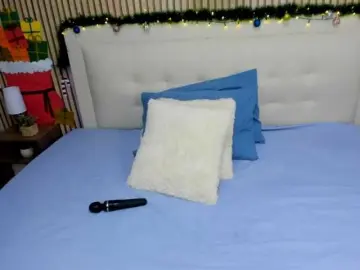 Oliviia-love  live sex cam