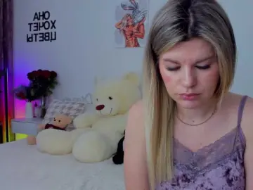 AlexaX7  live sex cam