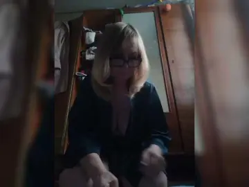 Alina1965  live sex cam