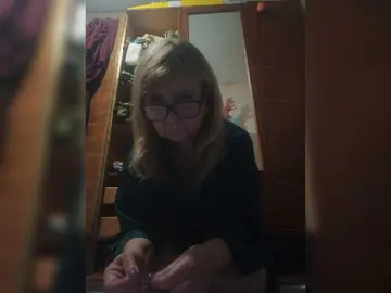 Alina1965  live sex cam