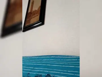 Cris810a  live sex cam