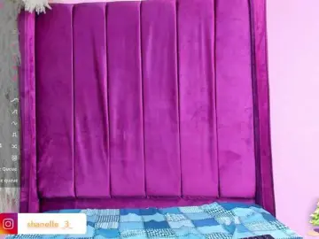 Foxyhillx  live sex cam