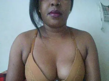 Ismanah  live sex cam