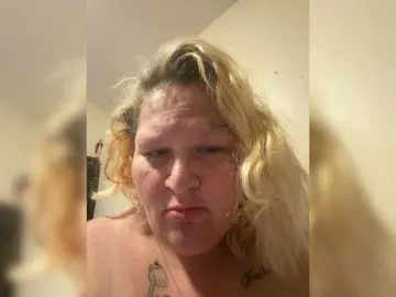 Nhbrat  live sex cam