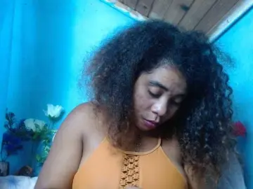 Ornela1  live sex cam