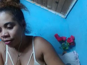 Ornela1  live sex cam