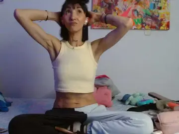 Sakuraskinny  live sex cam
