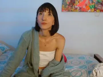 Sakuraskinny  live sex cam
