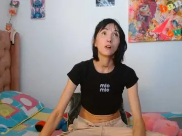 Sakuraskinny  live sex cam