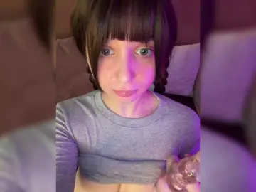 Tamagotchigirl  live sex cam