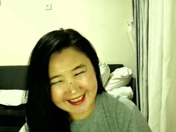 Bet-Lu  live sex cam