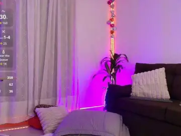 GinevraLee  live sex cam