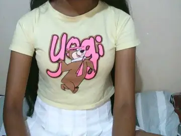 Jolie10  live sex cam