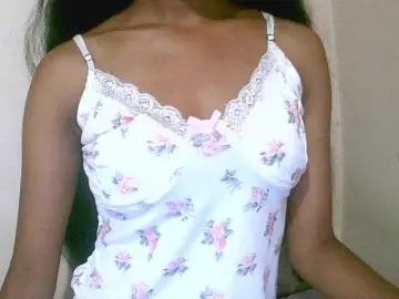 Jolie10  live sex cam