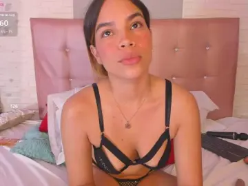 VictoriiaCross  live sex cam