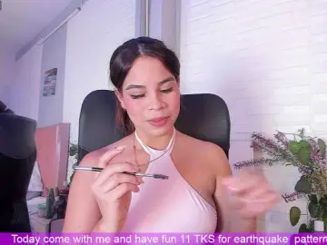 VictoriiaCross  live sex cam