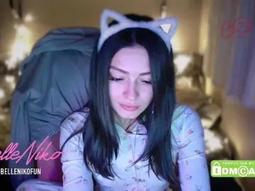 Harleyquinn9  live sex cam