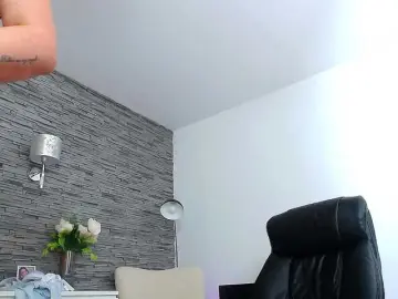 Allana-Doll  live sex cam