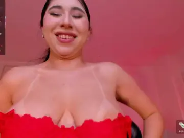 MayaMoretti  live sex cam