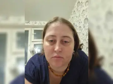 Milla-lovee  live sex cam