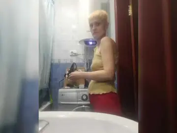 Raisin  live sex cam