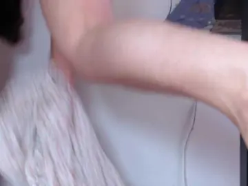 Rebeca-1117  live sex cam